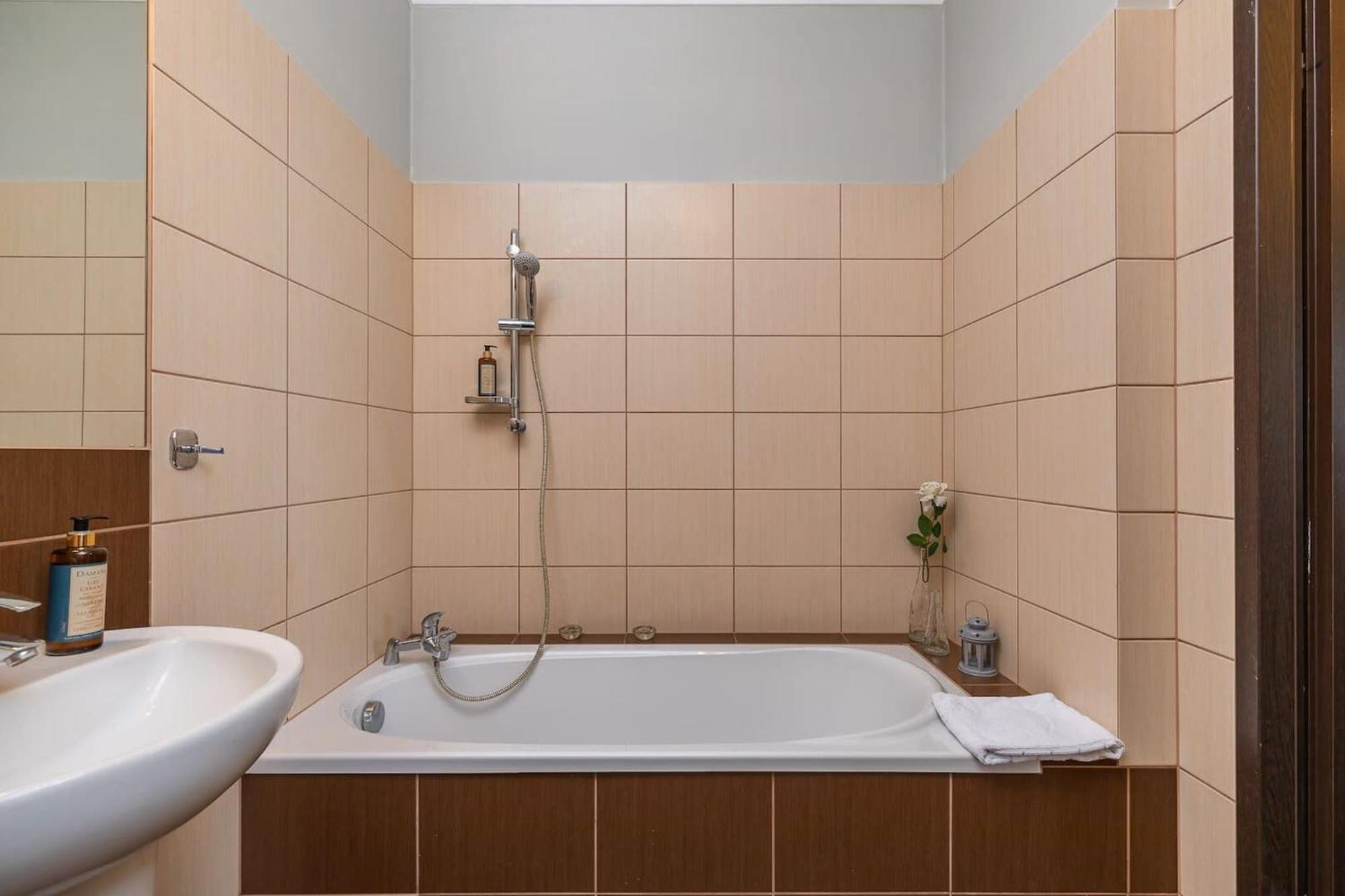 Rent Like Home - Slominskiego 5 Varşova Dış mekan fotoğraf